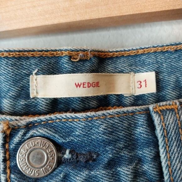 Levi's Jeans Wedgie Big E Buttonfly Women's Blue Denim Pants Size 31 - Picture 3 of 8